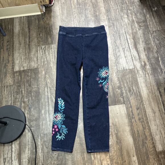 Johnny Was Denim - Johnny Was The Pull On Cropped Skinny Edwin Medium Embroidered Jeans size L